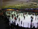 Filename=20111218_23_crowd3.jpg
Filesize=158KiB
Dimensions=640x480
Date added=Feb 21, 2012 20111218_23_crowd3.jpg