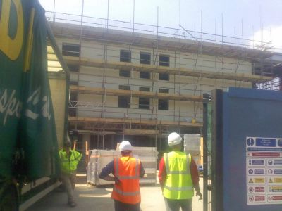 Front of Leisure Centre from High Road
