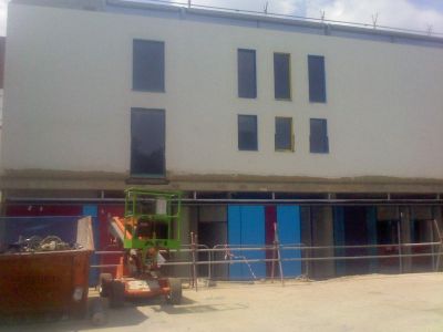 Front of Leisure Centre from High Road
